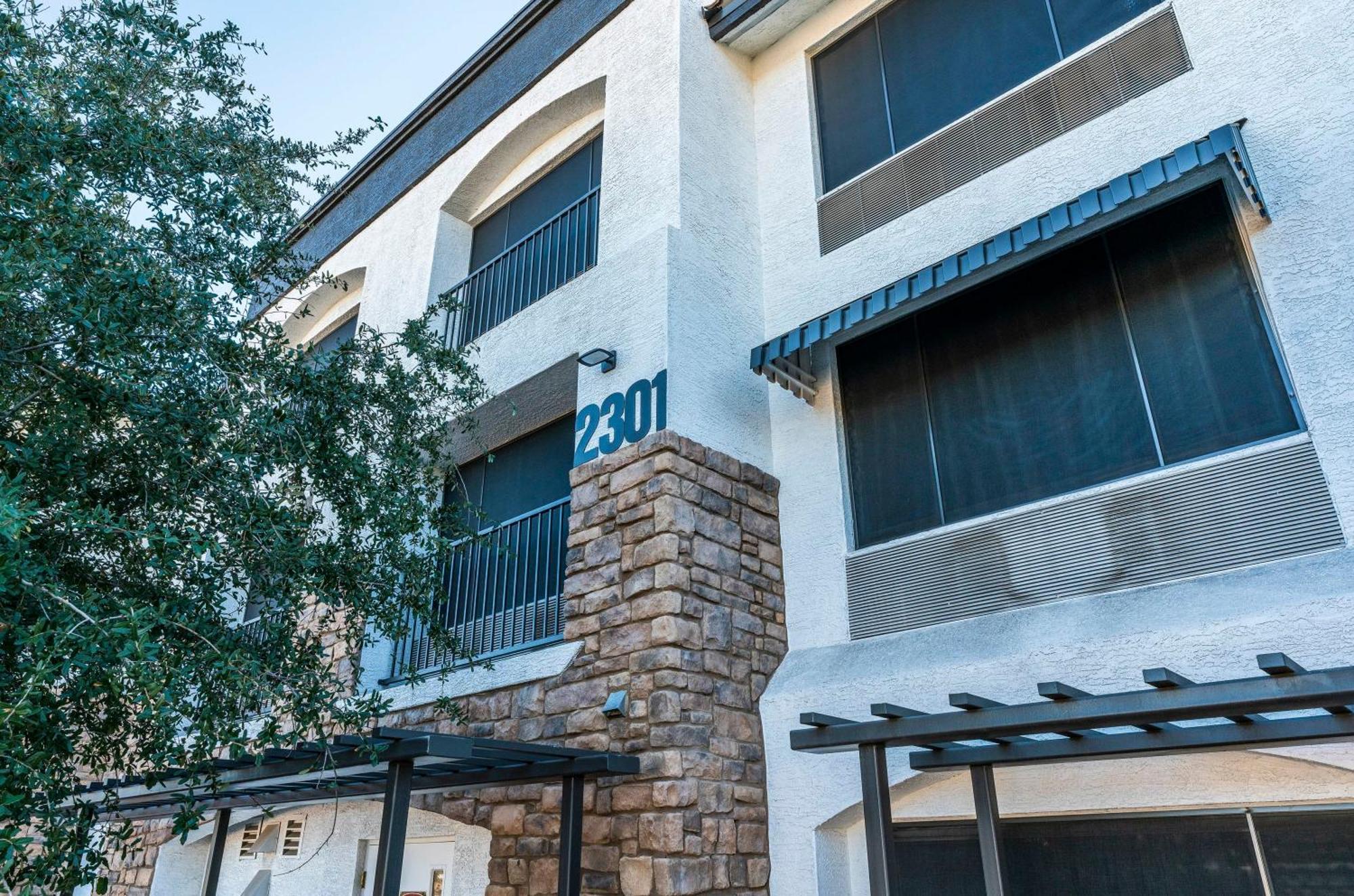 Tempe Corner Apartment Studio King Bed Экстерьер фото